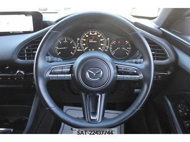 Mazda MAZDA3 2019-09 214182-16