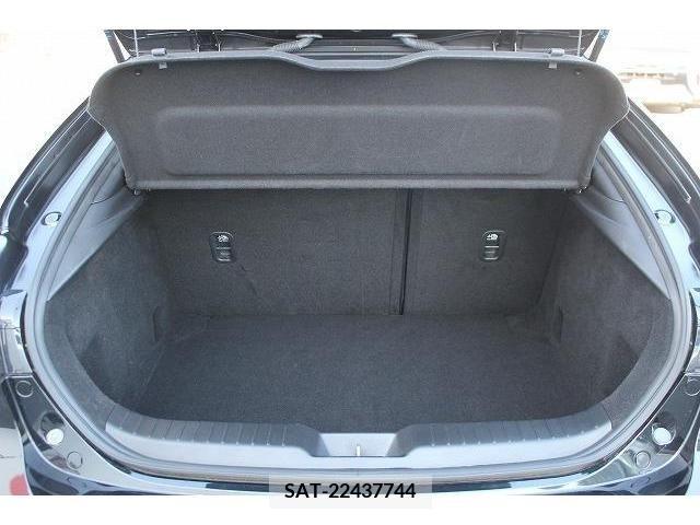 Mazda MAZDA3 2019-09 214182-18