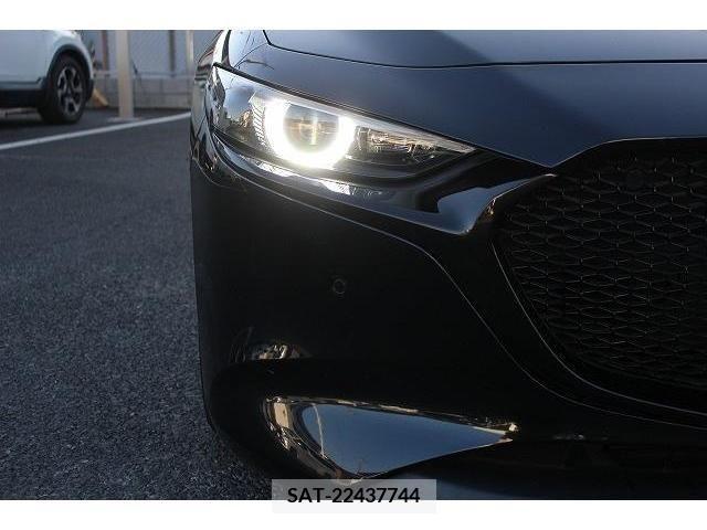 Mazda MAZDA3 2019-09 214182-11