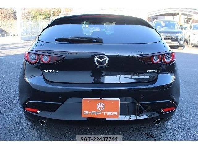 Mazda MAZDA3 2019-09 214182-9