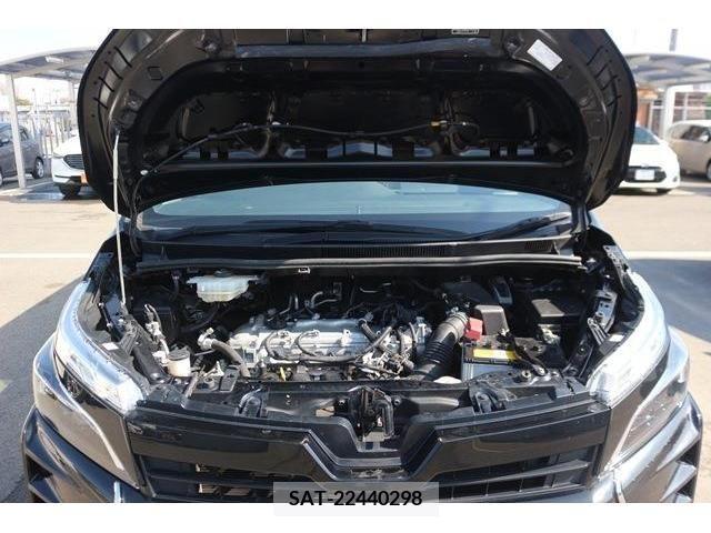 Toyota VOXY 2018-11 223658-17