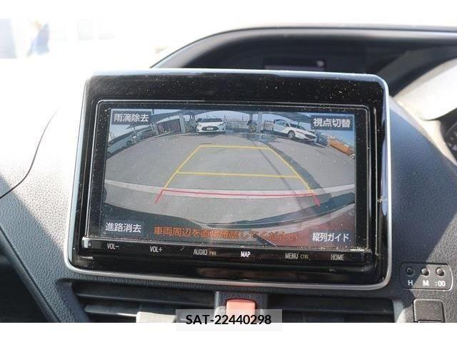 Toyota VOXY 2018-11 223658-3