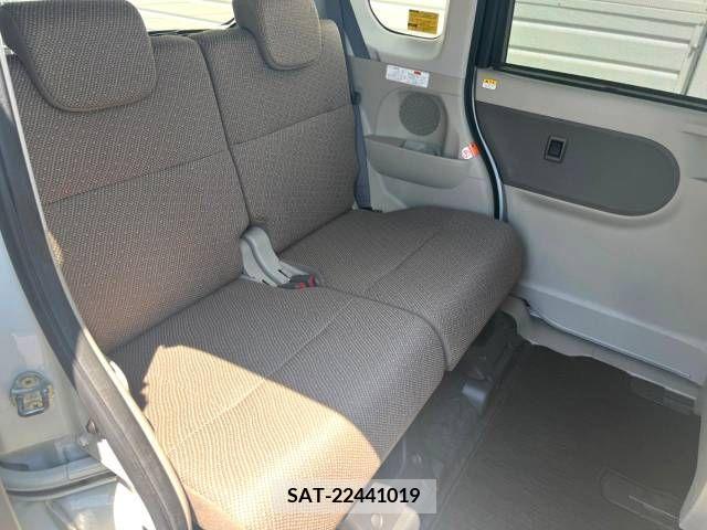 Daihatsu TANTO 2018-11 394516-11