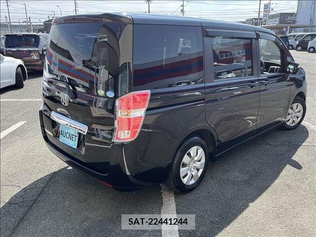 Honda STEP WGN 2011-04 286104-2