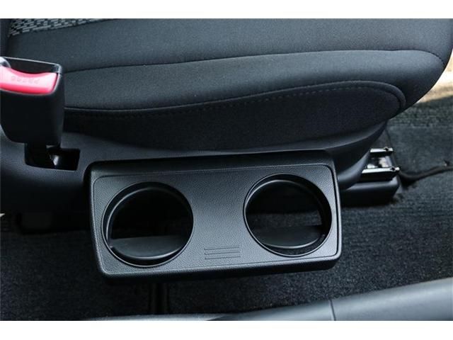 Mazda PREMACY 2012-07 7516-12