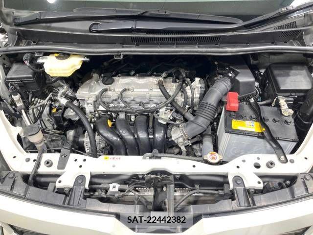 Toyota VOXY 2019-09 385092-19