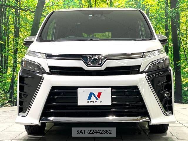 Toyota VOXY 2019-09 385092-15