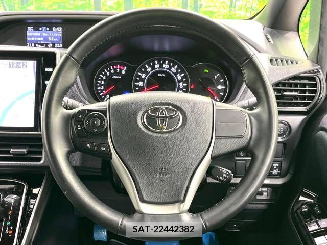 Toyota VOXY 2019-09 385092-12