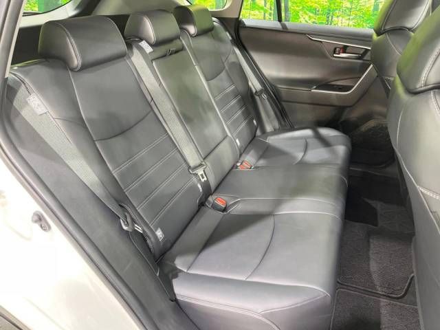Toyota RAV4 2020-10 18992-9