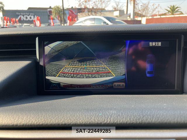 Lexus IS 2017-12 205307-13