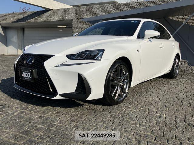 Lexus IS 2017-12 205307-0