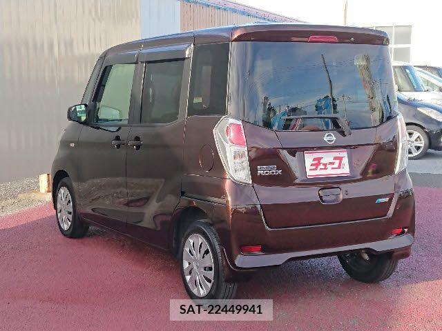 Nissan DAYZ ROOX 2015-02 208520-8