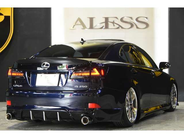 Lexus IS 2009-08 6756-2