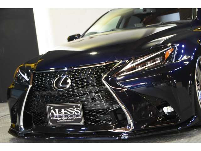 Lexus IS 2009-08 6756-15