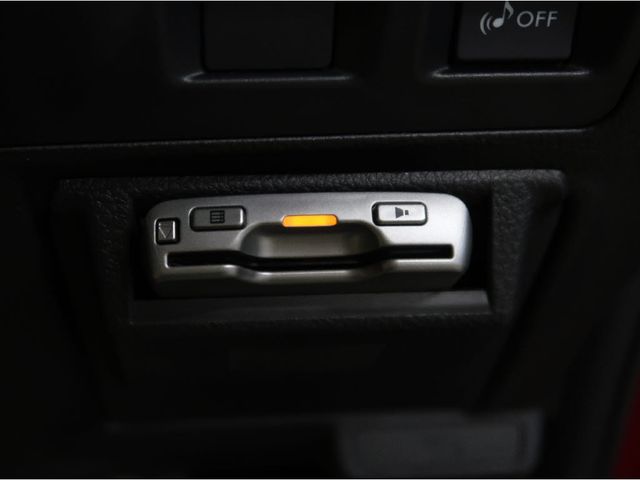 Subaru XV HYBRID 2013-09 196176-15