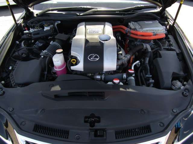 Lexus IS 2015-10 23450-14