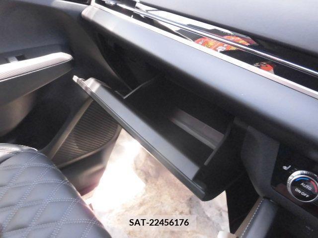 Mitsubishi OUTLANDER PHEV 2023-07 281154-16