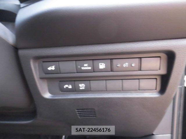 Mitsubishi OUTLANDER PHEV 2023-07 281154-17
