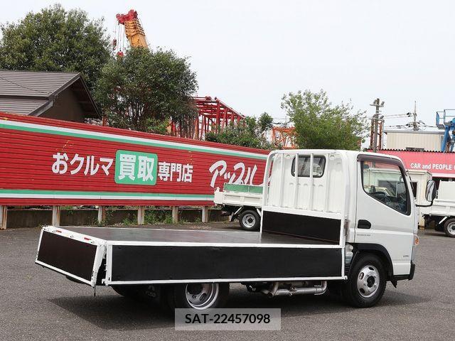 Mitsubishi CANTER 2016-10 263527-14