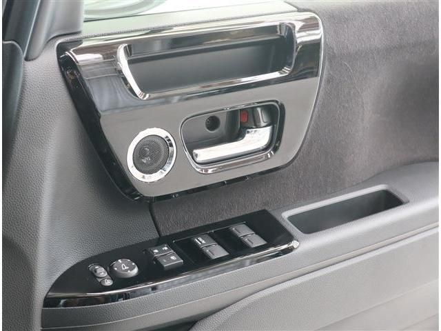 Honda N BOX CUSTOM 2023-08 189883-2