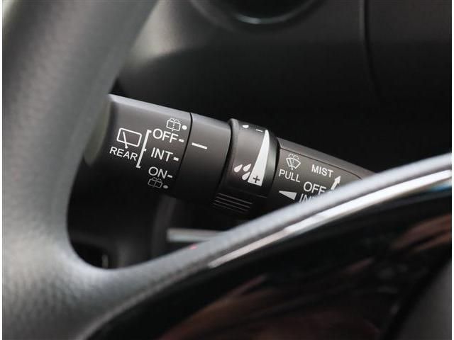 Honda N BOX CUSTOM 2023-08 189883-26