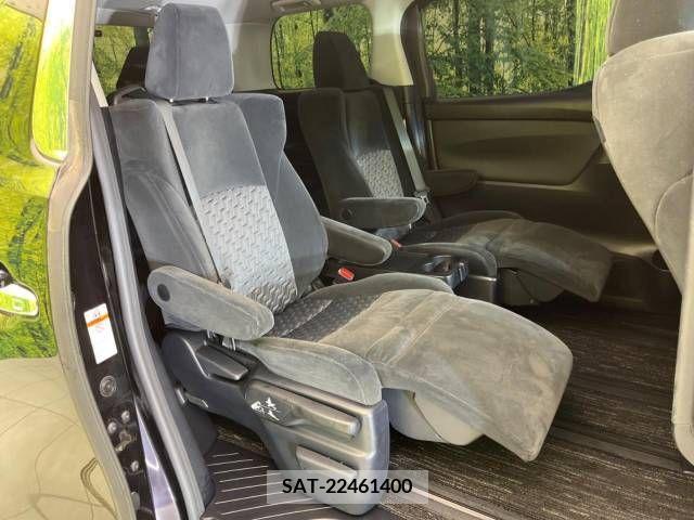 Toyota VELLFIRE 2015-08 341092-9