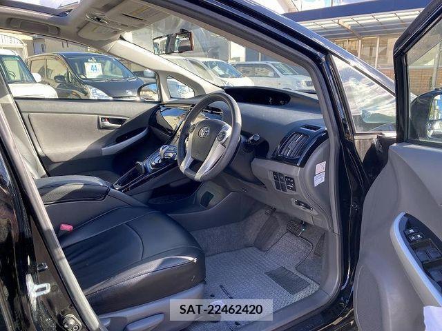Toyota PRIUS 2009-10 227935-10
