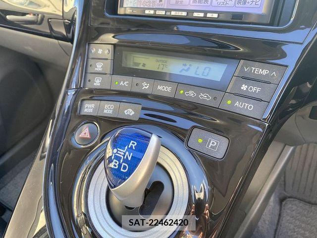 Toyota PRIUS 2009-10 227935-18