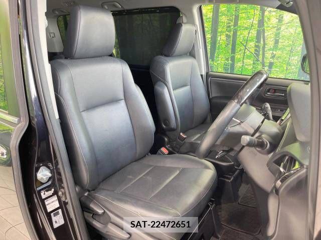 Toyota ESQUIRE 2016-03 230486-8