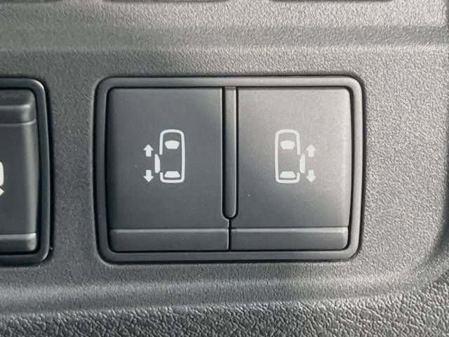 Nissan SERENA 2018-07 23454-6