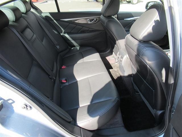 Nissan SKYLINE 2014-02 1080-23