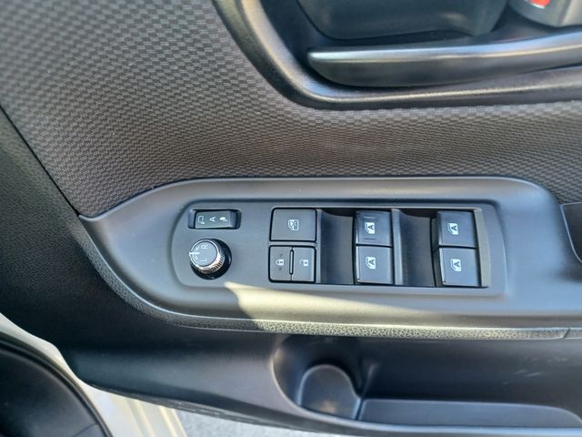 Toyota VOXY 2018-10 10771-23