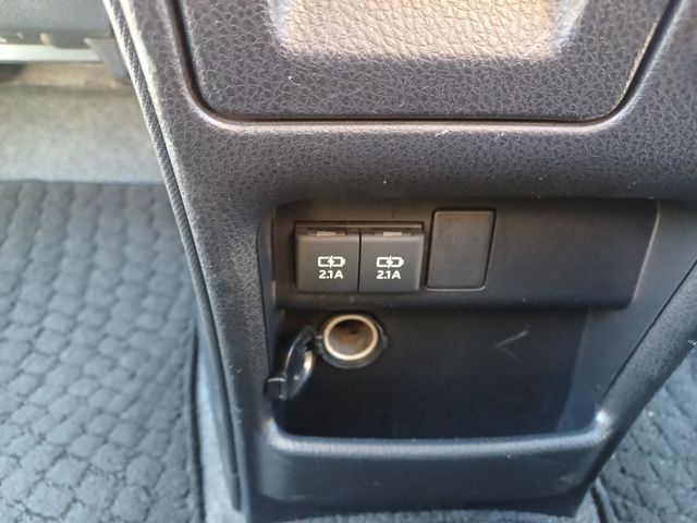 Toyota VOXY 2018-10 10771-22