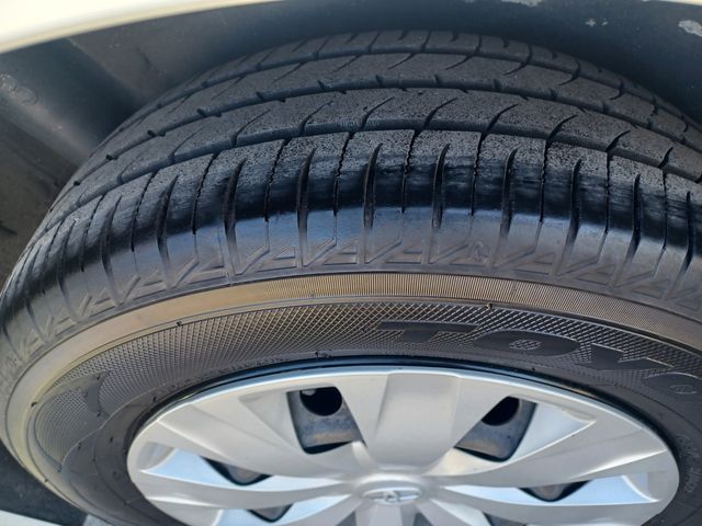 Toyota VOXY 2018-10 10771-26