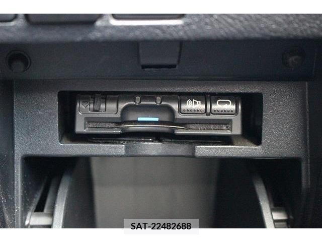 Toyota VELLFIRE 2019-07 369833-4