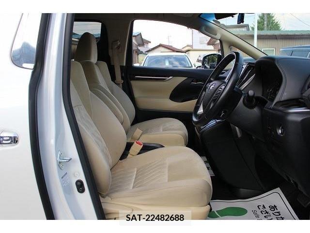 Toyota VELLFIRE 2019-07 369833-12