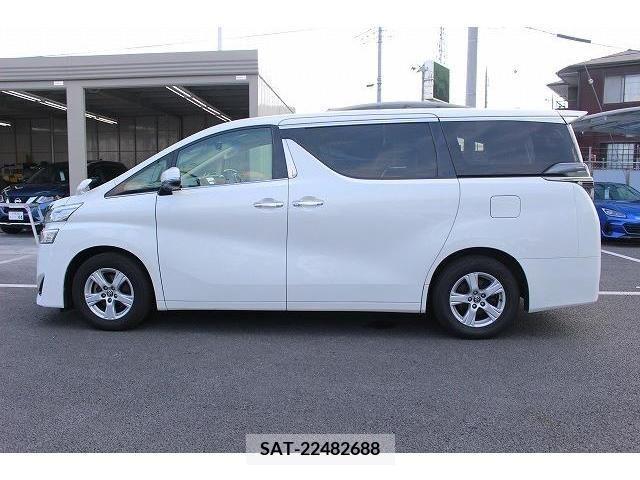Toyota VELLFIRE 2019-07 369833-8