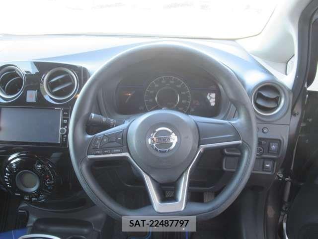 Nissan NOTE 2019-06 305459-3