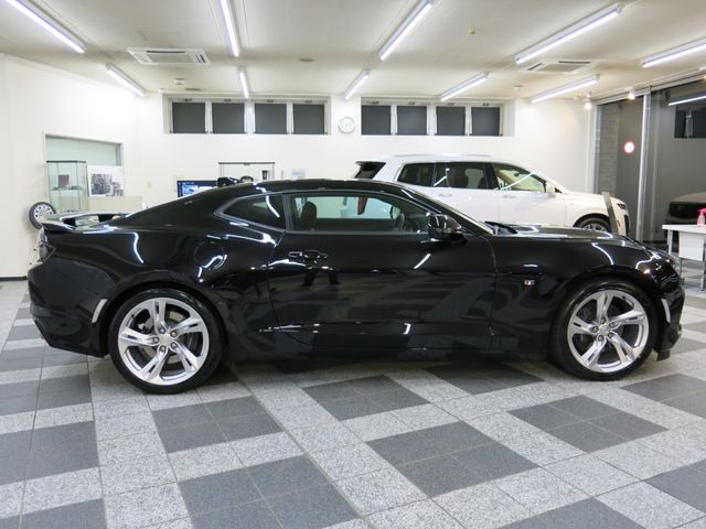 Chevrolet CAMARO 2023-03 10388-13