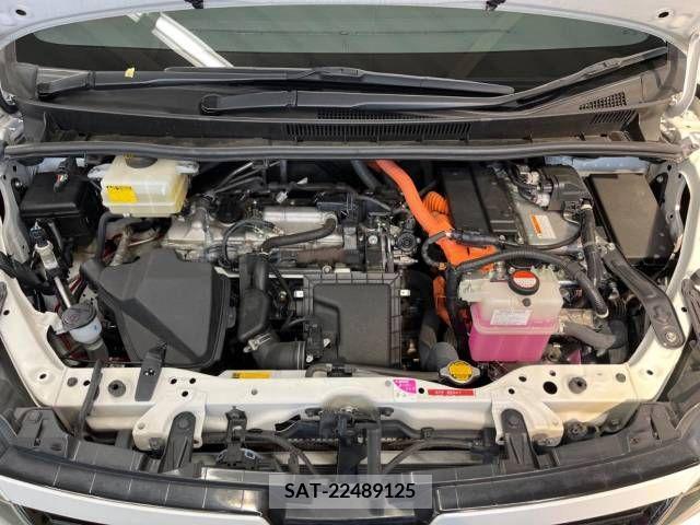 Toyota VOXY HYBRID 2015-03 370540-19