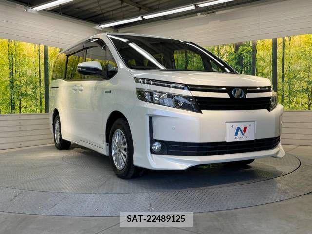 Toyota VOXY HYBRID 2015-03 370540-17
