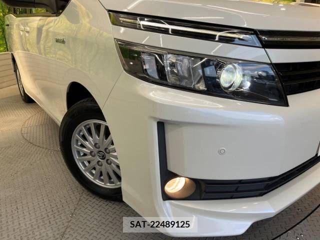 Toyota VOXY HYBRID 2015-03 370540-13