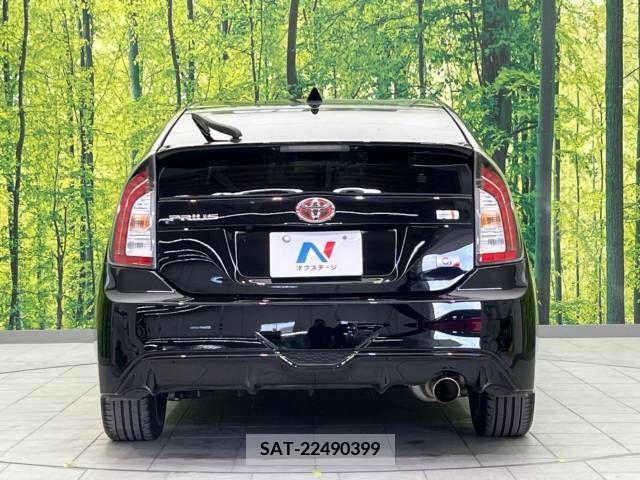 Toyota PRIUS 2013-11 253734-15