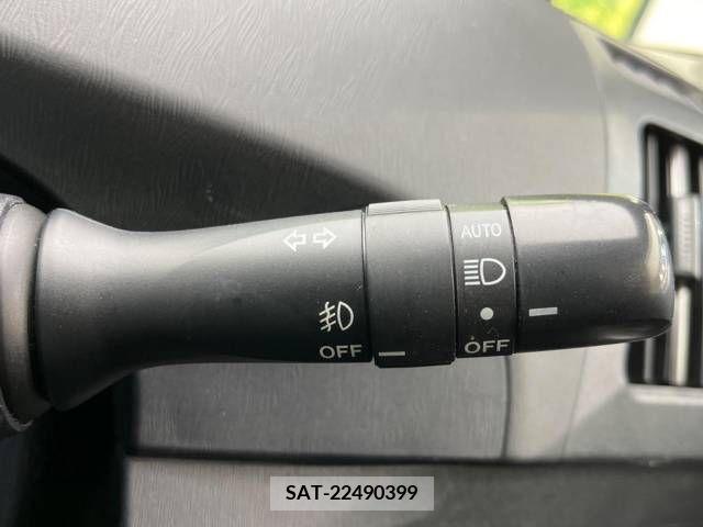 Toyota PRIUS 2013-11 253734-7