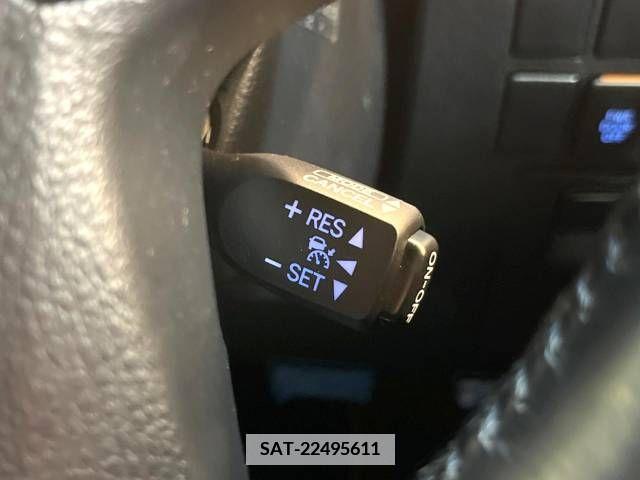 Toyota ALPHARD 2017-06 377849-7