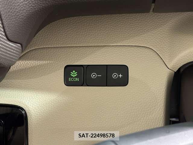 Honda N BOX 2018-04 333839-15