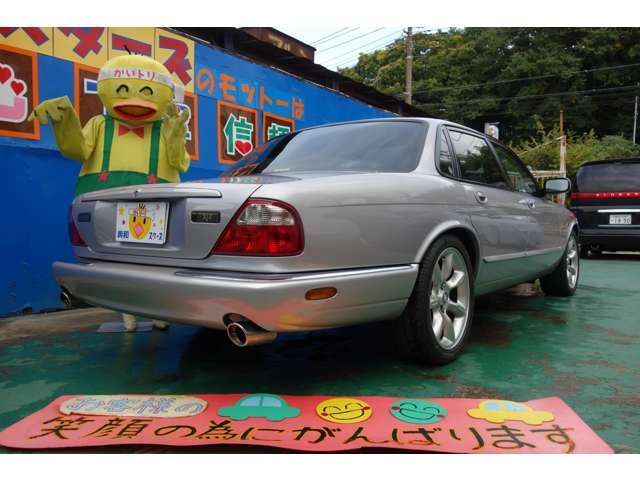 Jaguar XJ SERIES 2000-07 3022-5