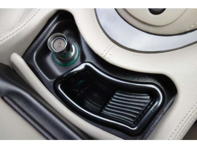 Jaguar XJ SERIES 2000-07 3022-12