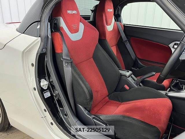 Daihatsu COPEN 2016-09 219541-8