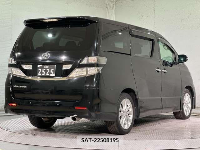 Toyota VELLFIRE 2009-11 288071-7